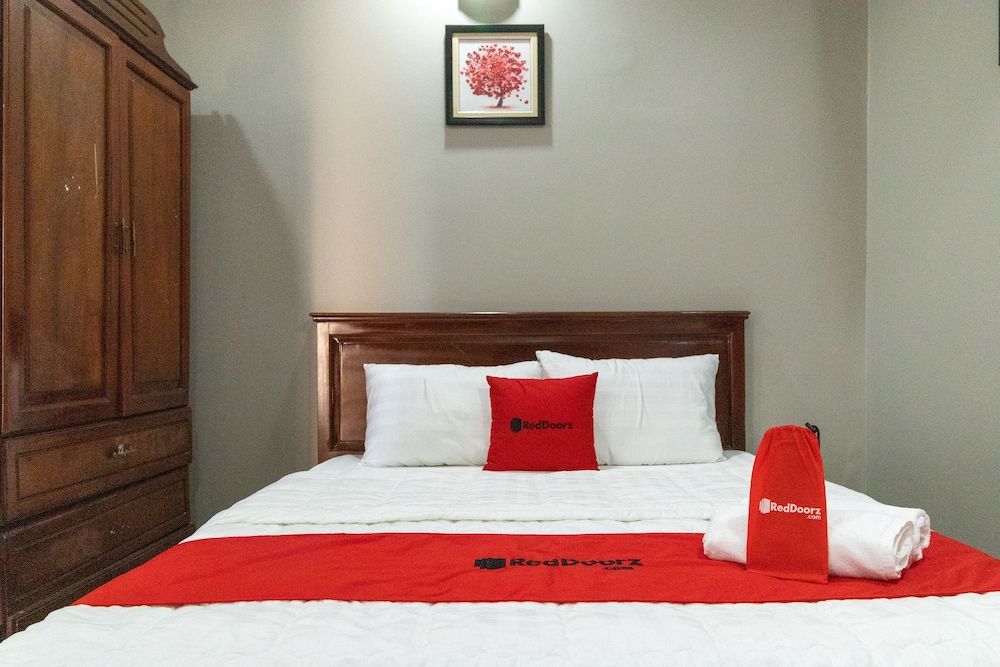 RedDoorz Plus near Vincom Go Vap 3 Standard Double Room (Reddoorz)