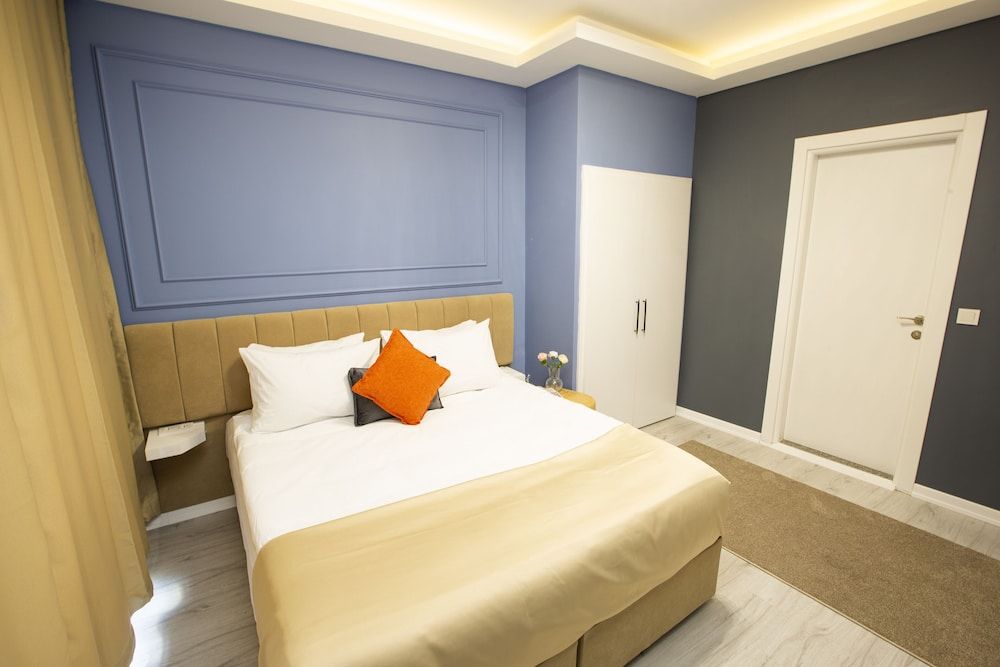 undefined Taksim Leon's Hotel Cafe & Spa 4