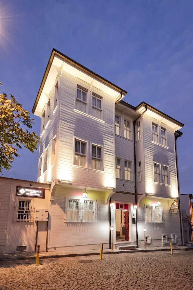 undefined White Palace Old City Boutique Hotel 6