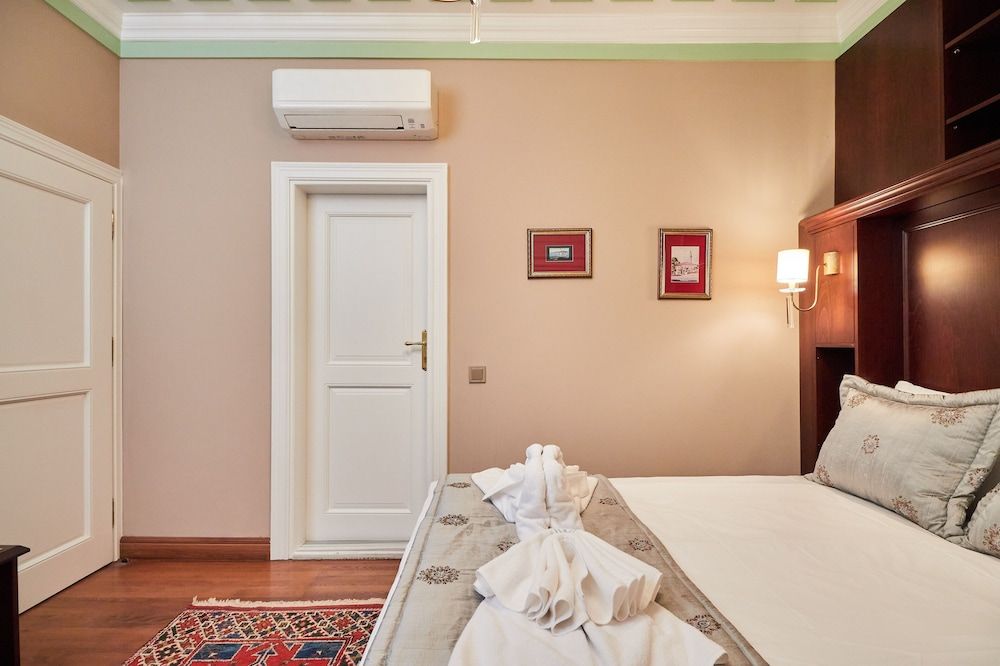 White Palace Old City Boutique Hotel Standard Double Room, 1 Bedroom, Non Smoking 7