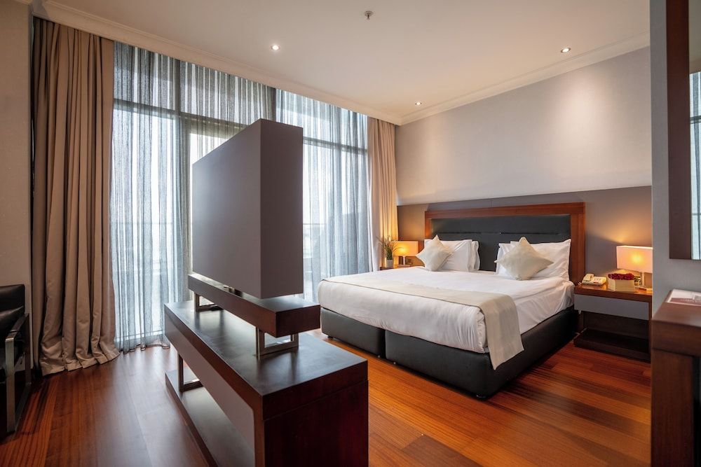 Sky Suite
