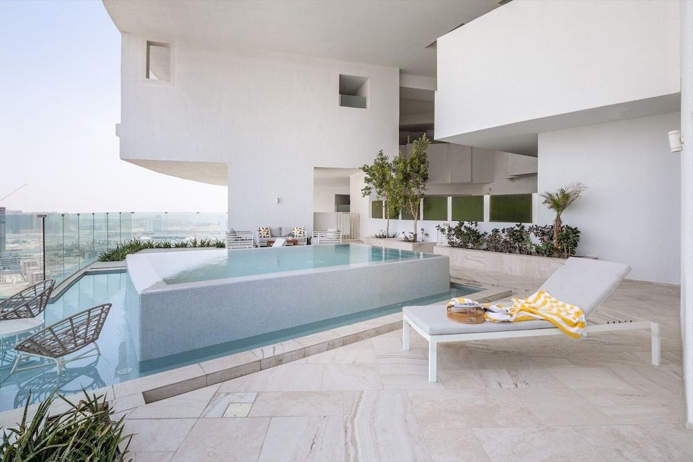 undefined Elegant 2BR Apartment in The Five w/ Private Pool 7