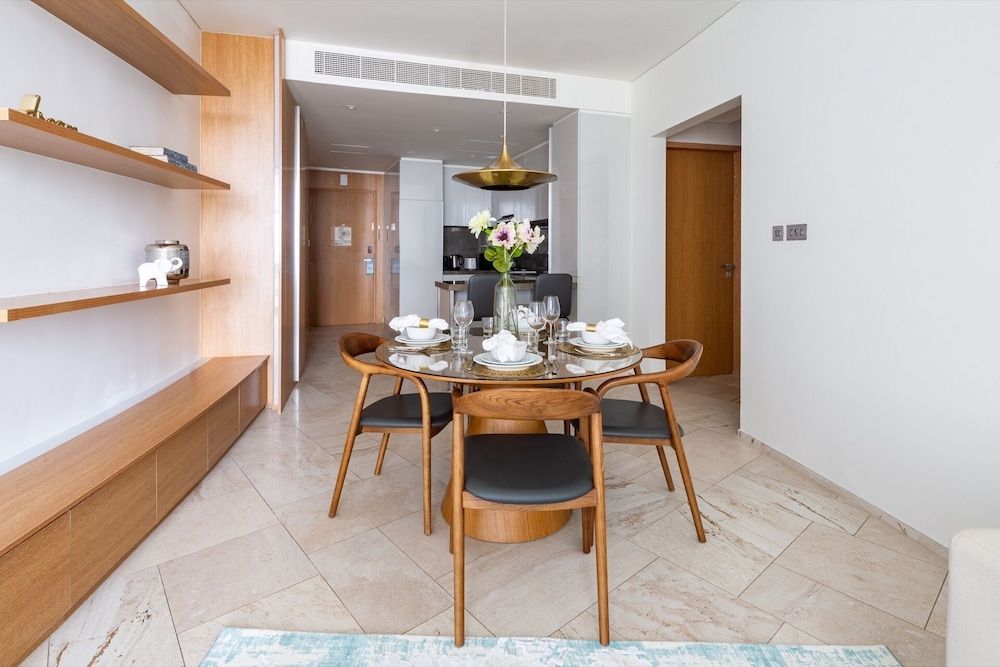 undefined Elegant 2BR Apartment in The Five w/ Private Pool 3