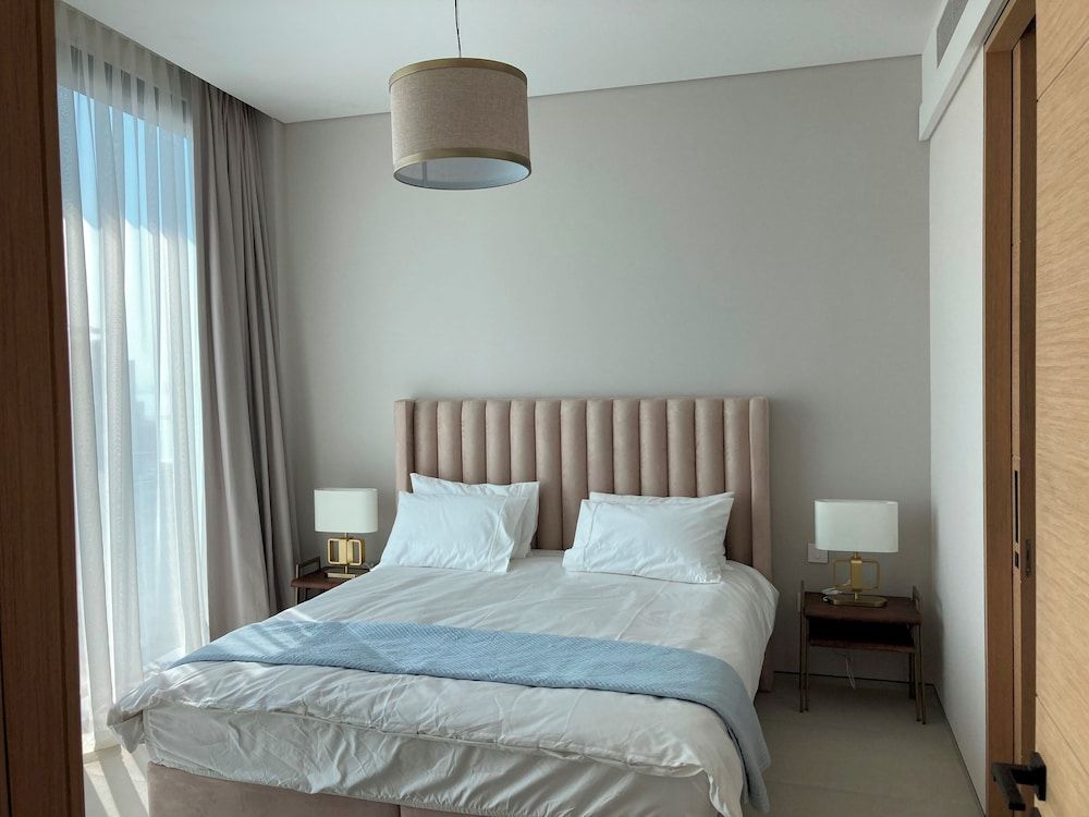 undefined Luxury at The Address Jumeirah Beach Residence 10