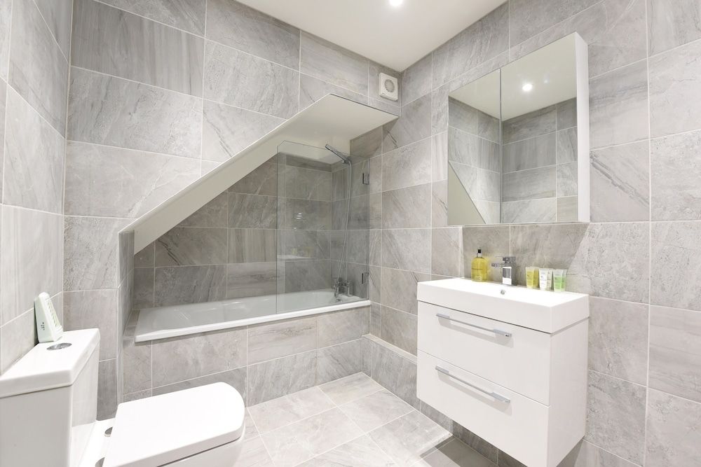 Charming & Modern Apartments near Oxford Circus London Standard Apartment 10