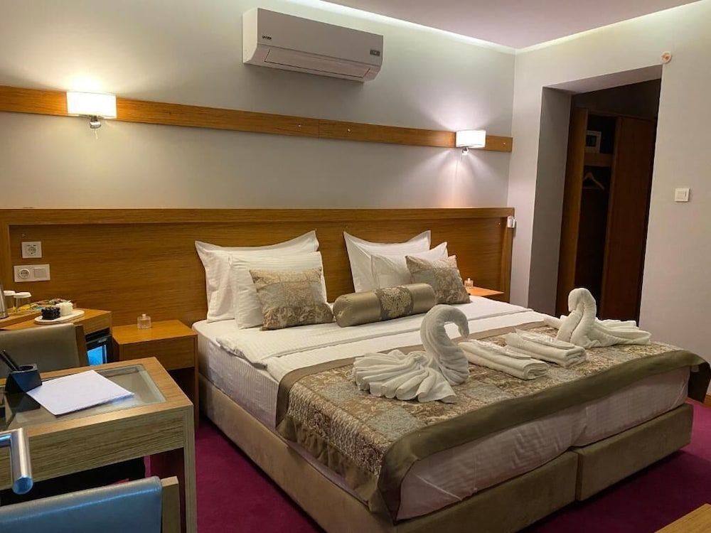 undefined Won Plaza Otel 6