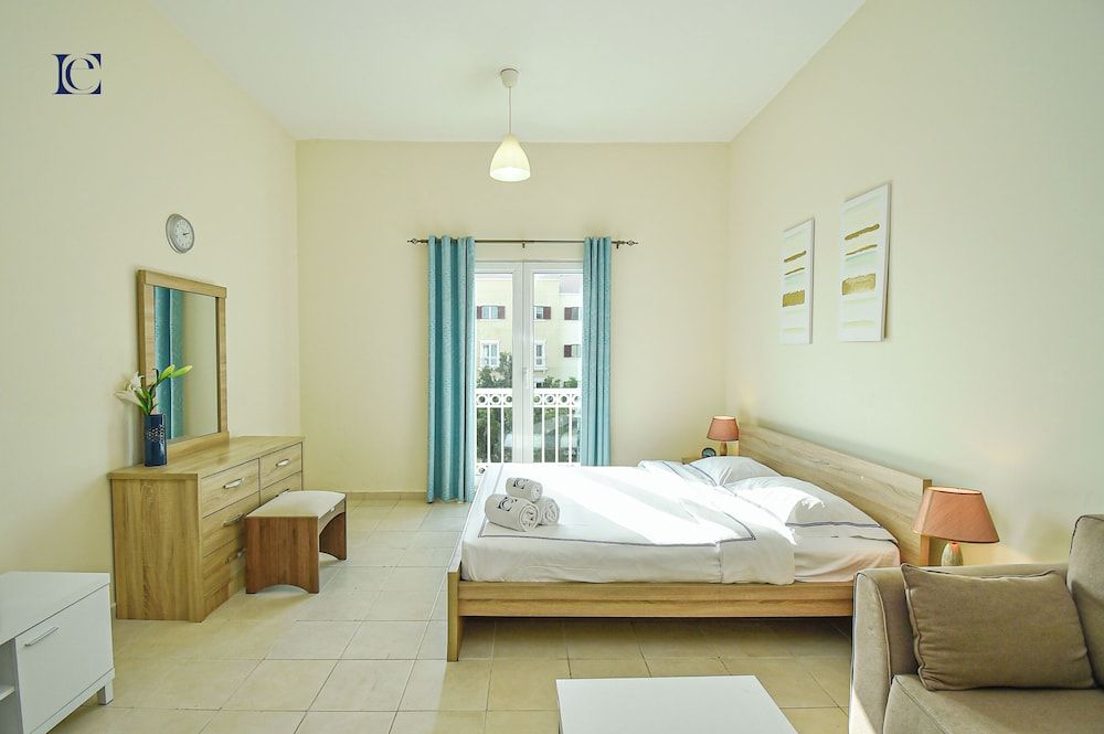 undefined MGL - Spacious Studio Apartment 9