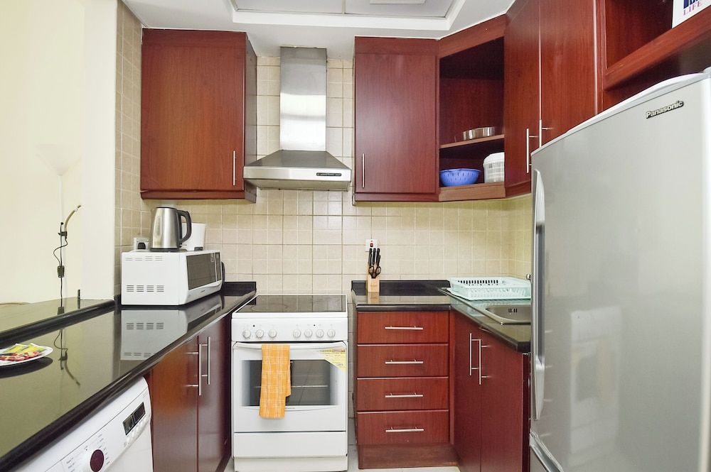 undefined MGL - Spacious Studio Apartment 8