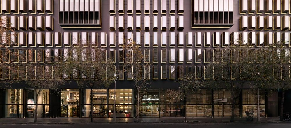 undefined Seventy Barcelona 8