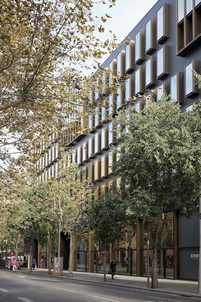 undefined Seventy Barcelona 2