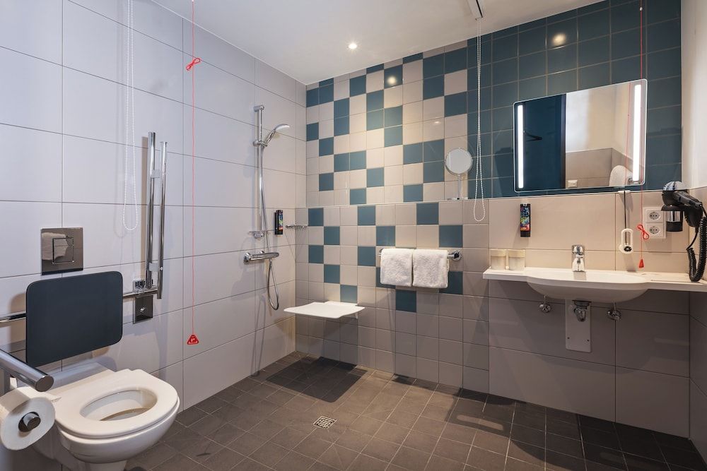 undefined Holiday Inn - the niu, Flash Berlin Charlottenburg by IHG 9