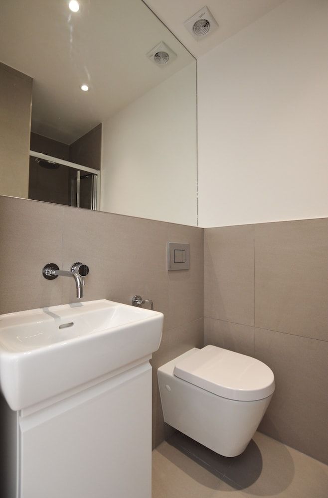 Queensborough Terrace Service Apartments by Concept Apartments Small Studio Apartment 9