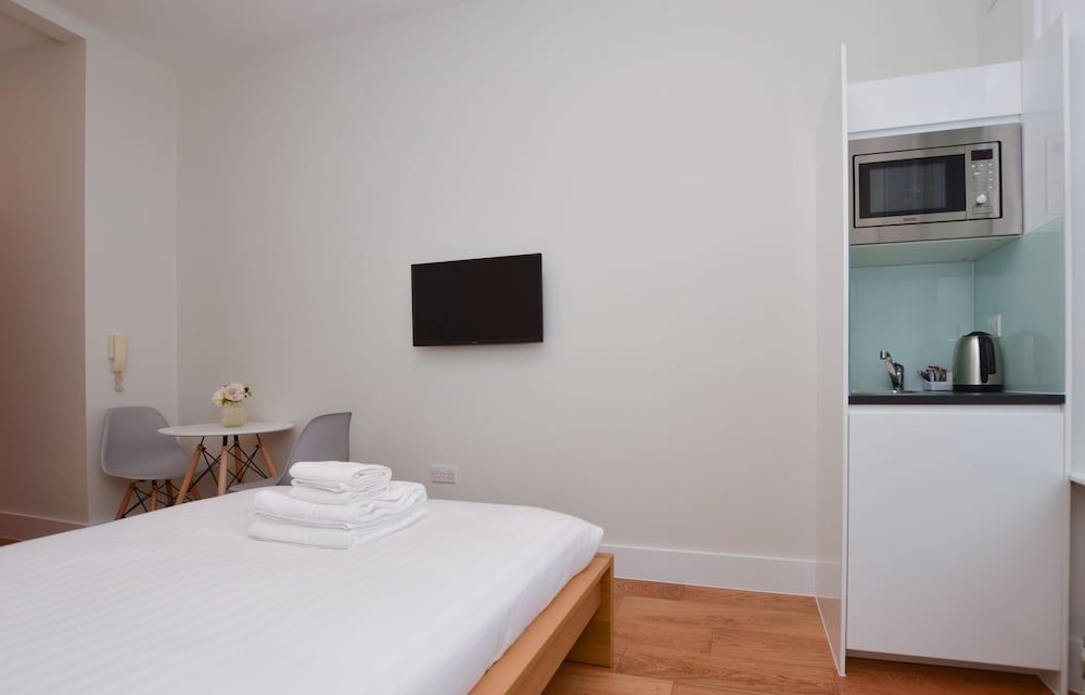 Queensborough Terrace Service Apartments by Concept Apartments Small Studio Apartment 2