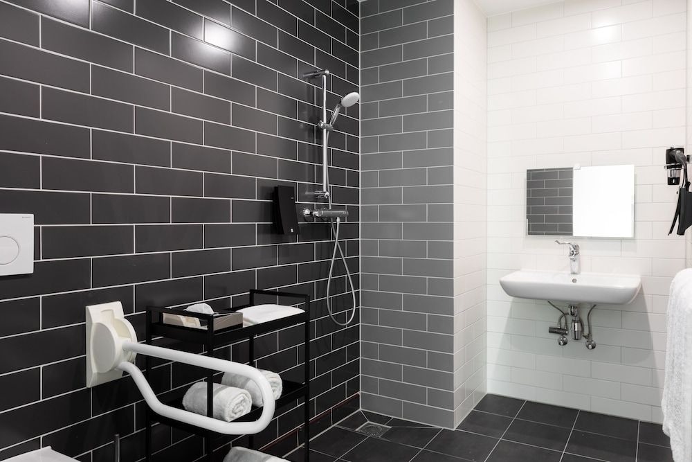 undefined Holiday Inn Express Amsterdam - North Riverside by IHG 9