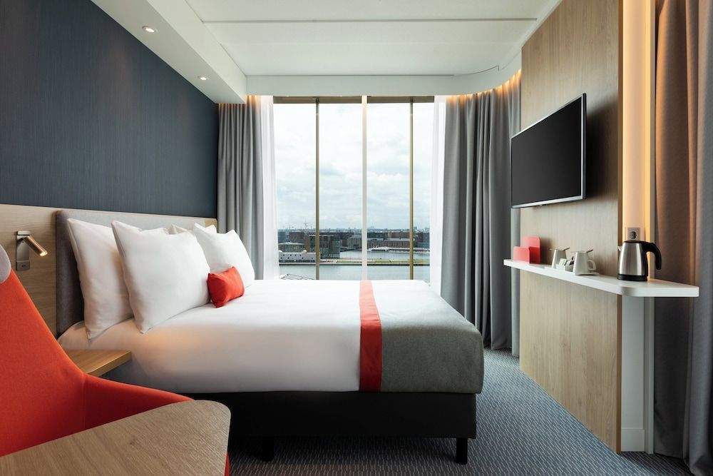 Standard Room (Free Breakfast)