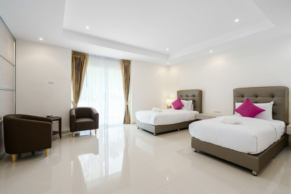 Sunset View Pool Villa Luxury Villa, Non Smoking 6