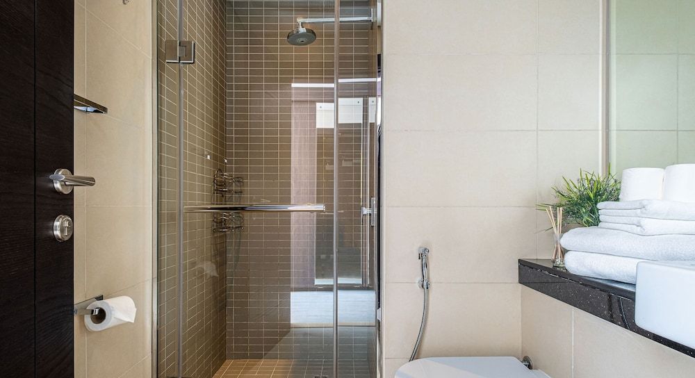 LUX Holiday Home - Silverene Towers 1 Deluxe Apartment 25