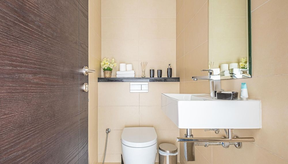 LUX Holiday Home - Silverene Towers 1 Deluxe Apartment 26