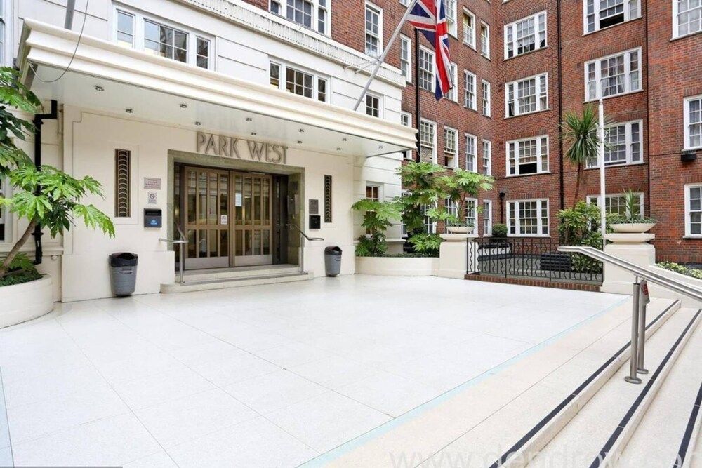 undefined Smart 2 Bed Apartment near Oxford Street & Hyde Park 2