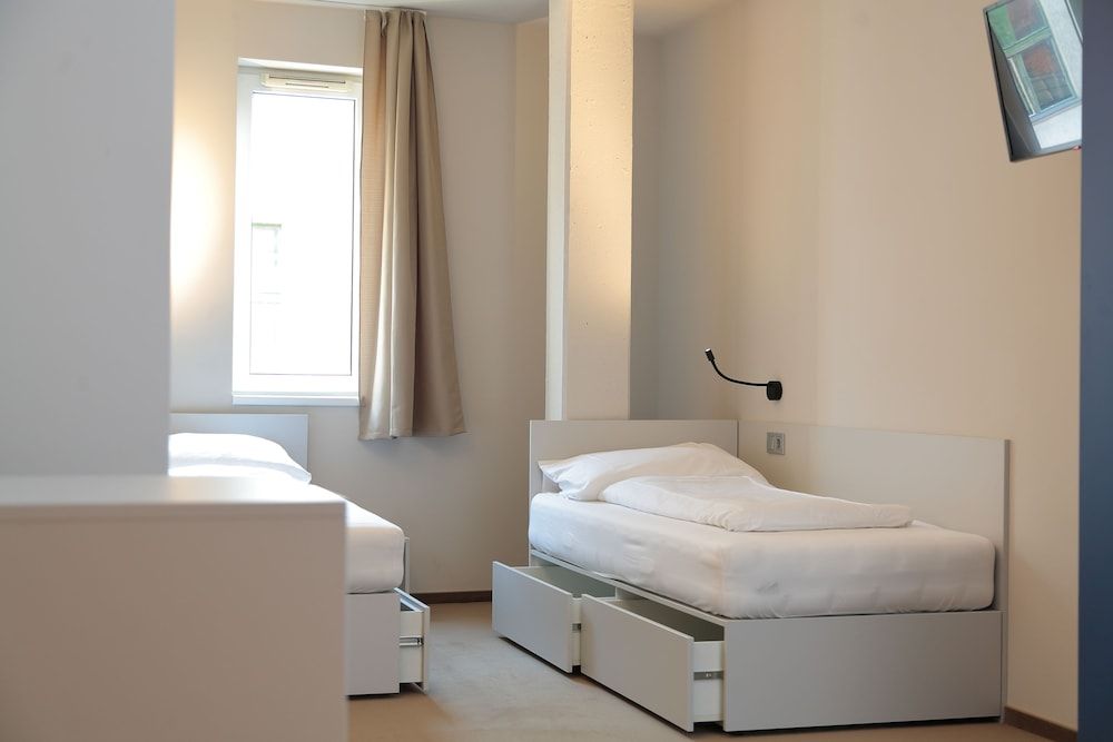 undefined Maverick Central Market 5