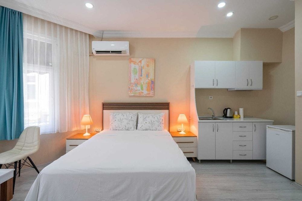 Bicer Hotel Deluxe Room 6