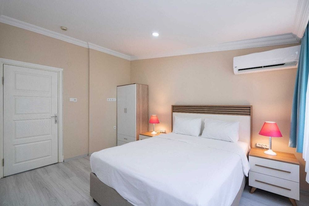 undefined Bicer Hotel 7