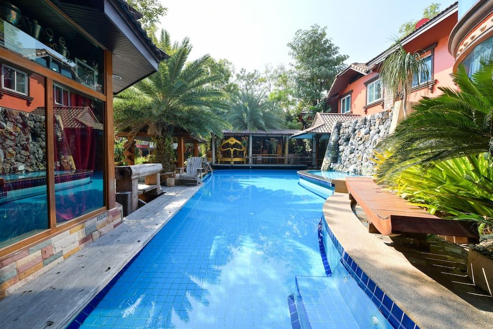 undefined OYO Maesri Resort 10