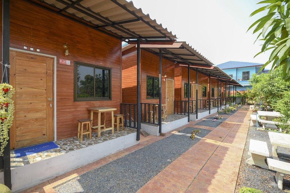 undefined OYO 808 Kawin Home 3