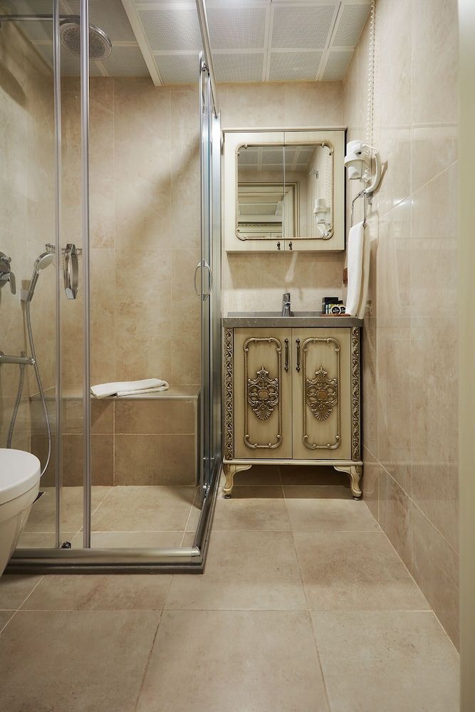 undefined Al Madina Hotel 7