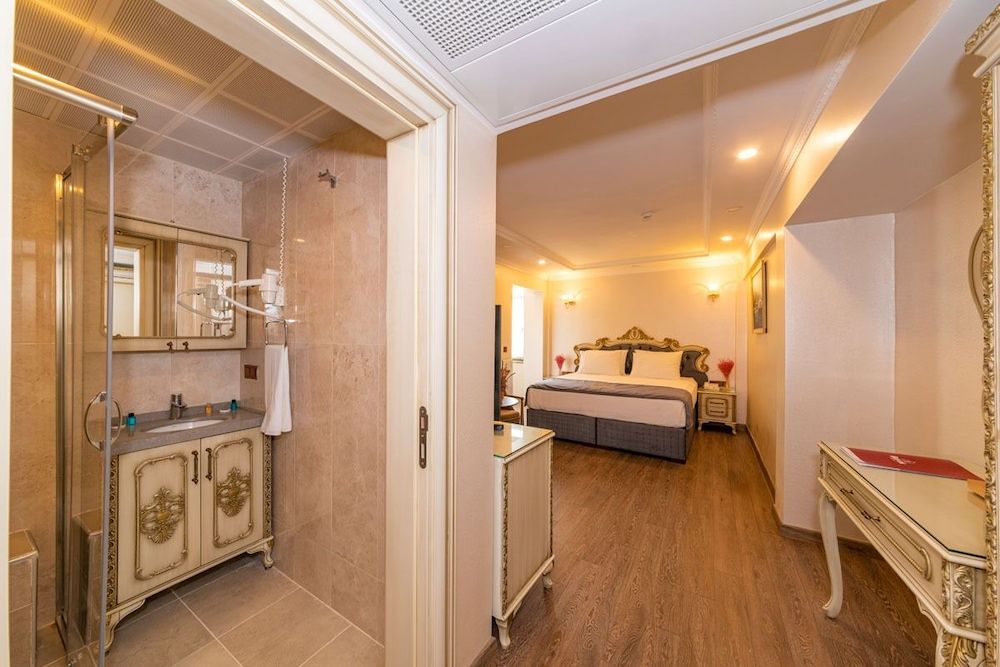 undefined Al Madina Hotel 2