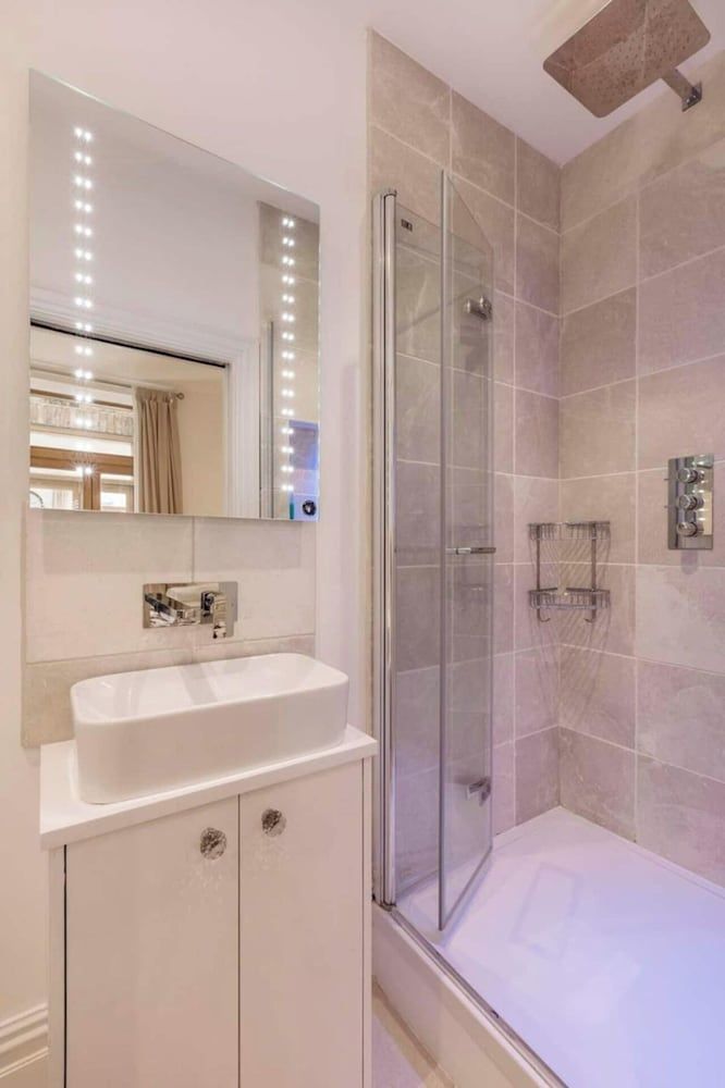 2 Bed - Fulham Broadway - Garden - Pets Allowed Apartment 8