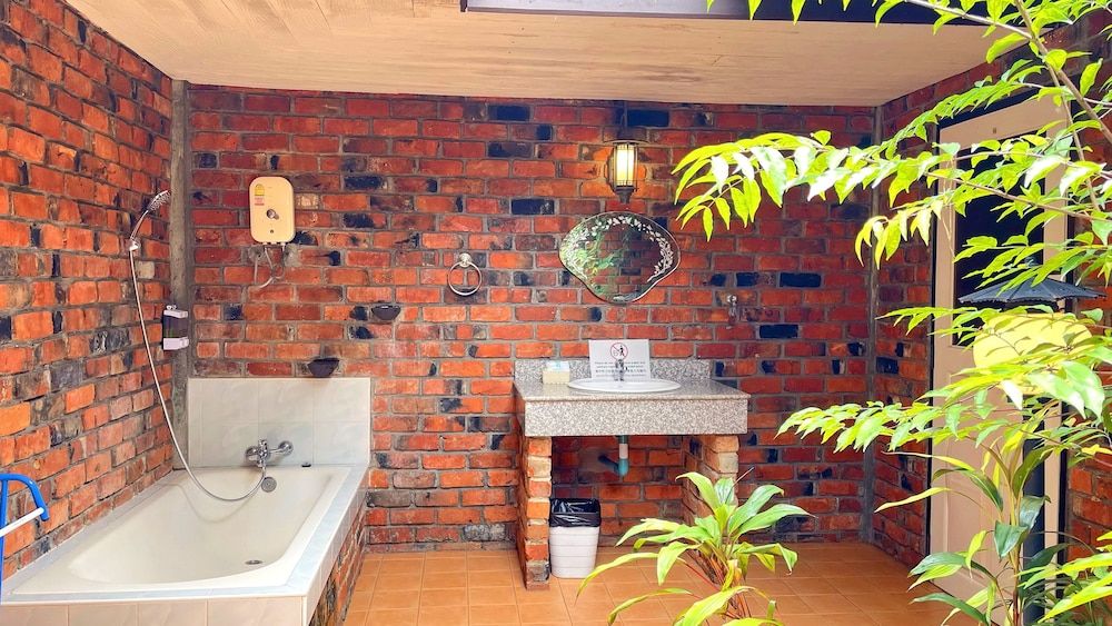 Doo Dee Boutique Resort by Swiss Chalet Bungalow, 1 King Bed 17