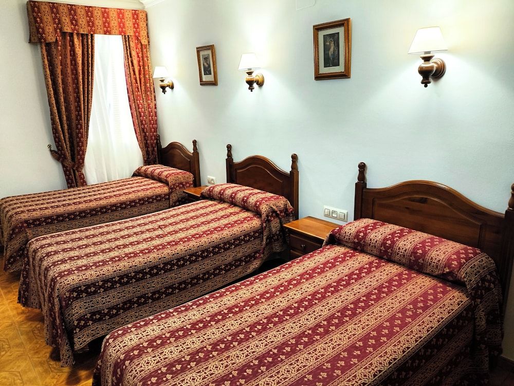Hostal Bellido Triple Room 3