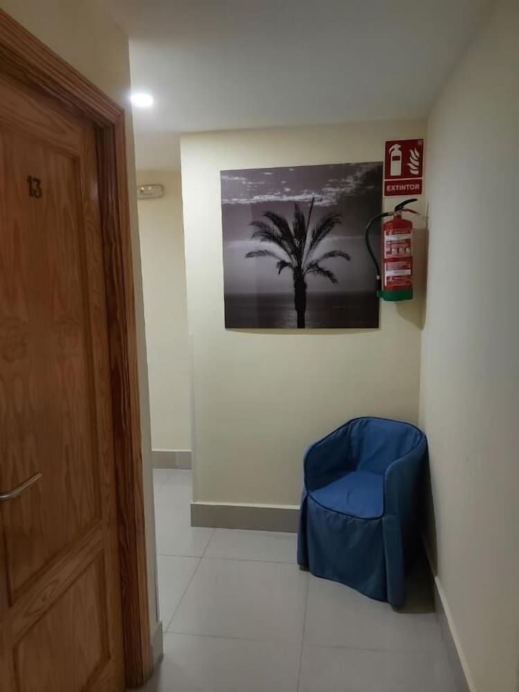 undefined Hostal Moncloa 8