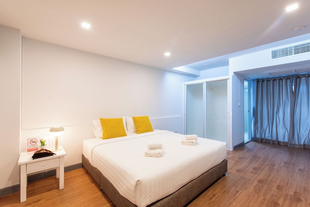 VDA Residence Victory Monument Bangkok Standard Room 2