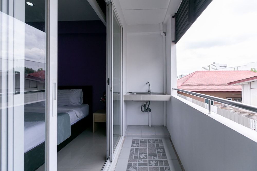 Ruan Plaisoi Apartment Standard Room 18