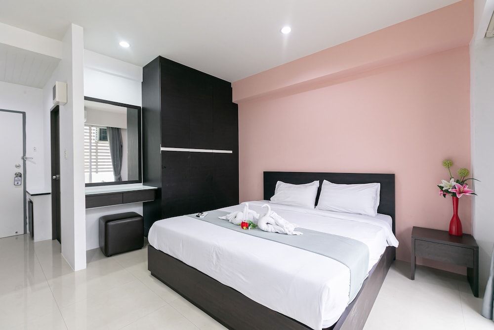 Ruan Plaisoi Apartment Standard Room 4