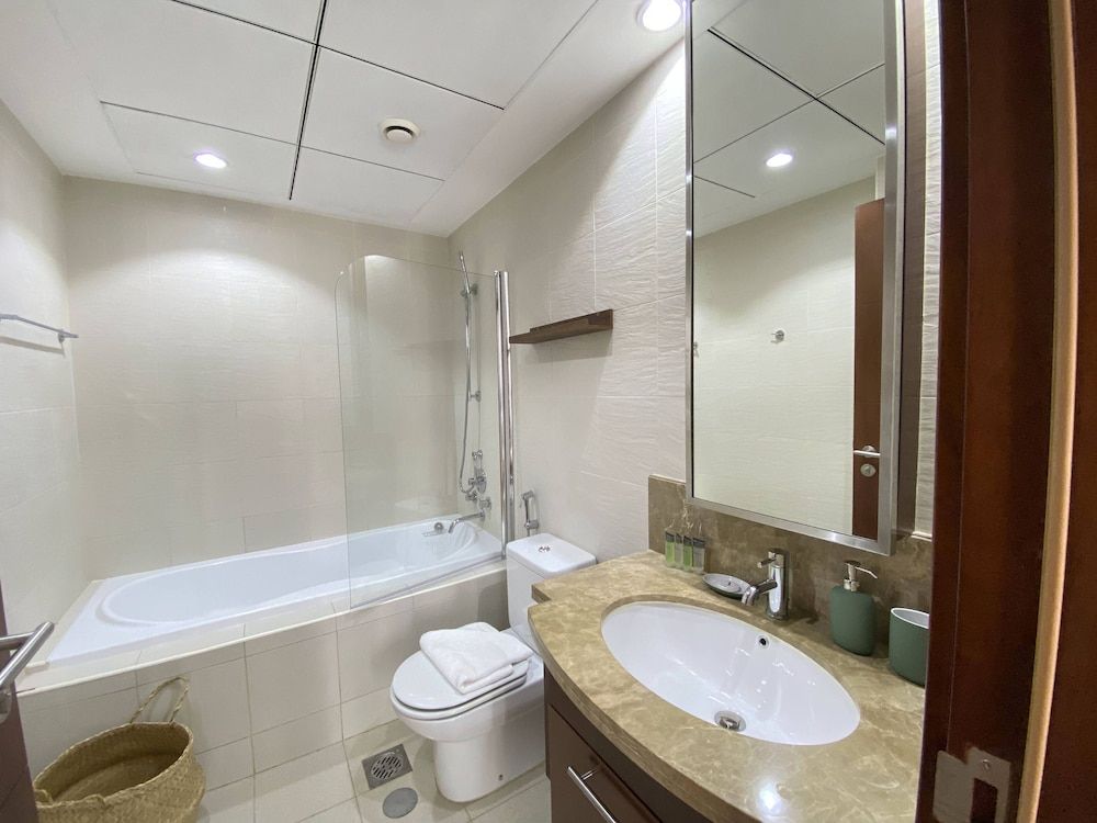 Lux BnB Standpoint Towers Burj & Fountain Views Panoramic Apartment 9