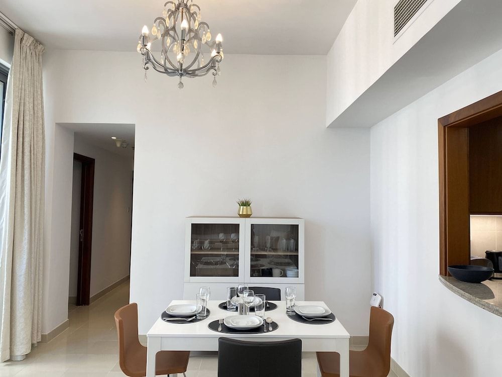 undefined Lux BnB Standpoint Towers Burj & Fountain Views 3