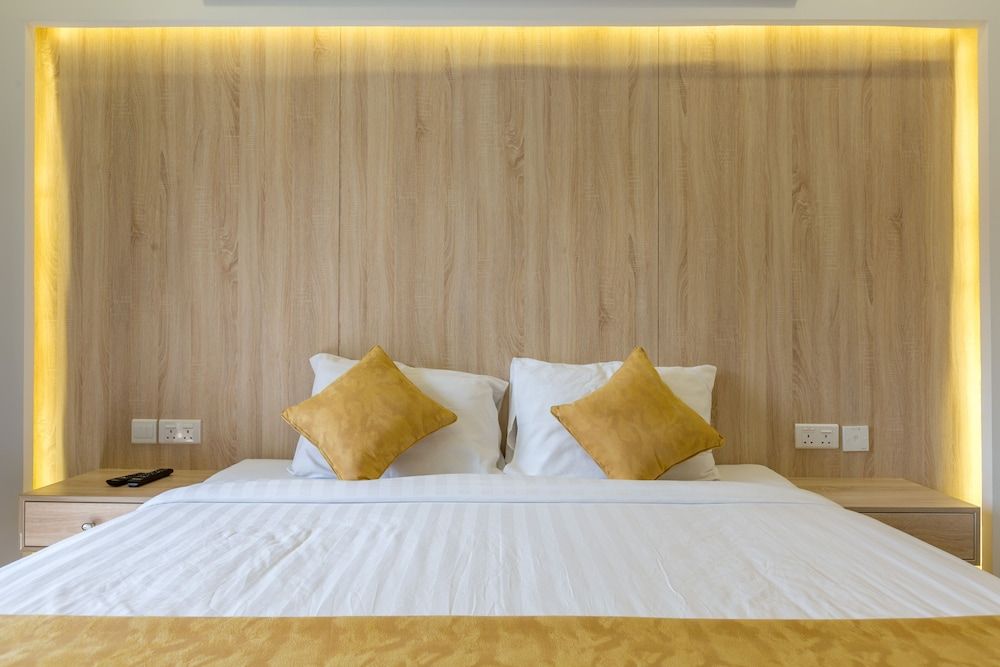 24 Gold Hotel Standard Double Room 7