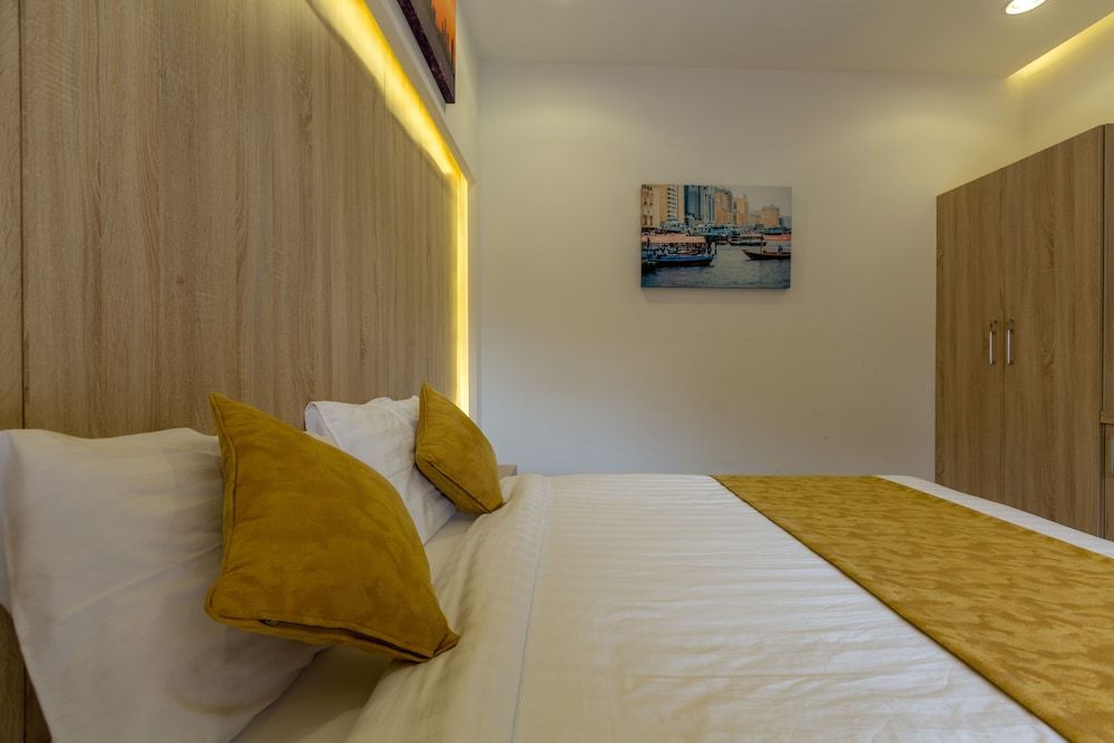 24 Gold Hotel Standard Double Room 5