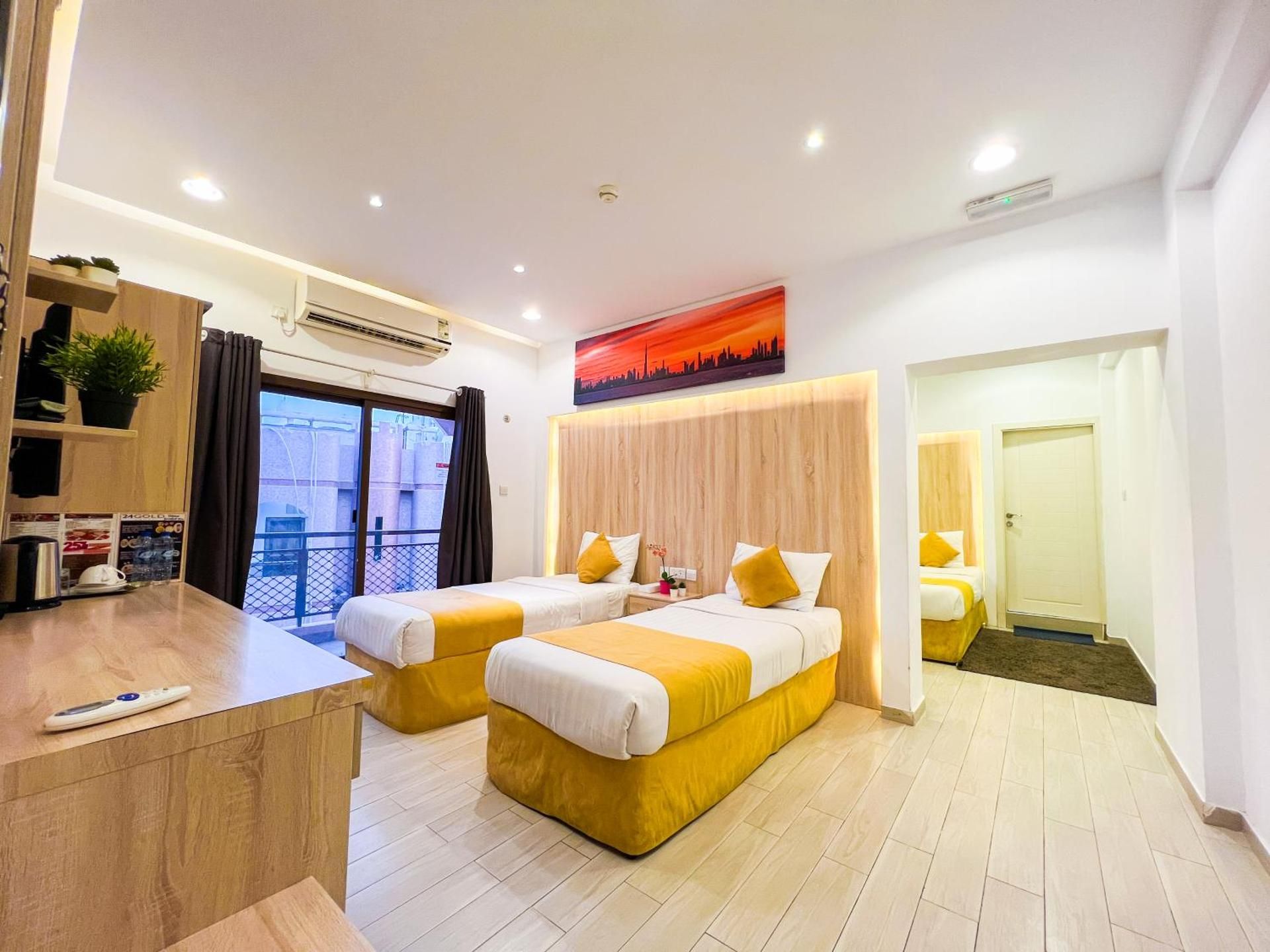 undefined 24 Gold Hotel 6