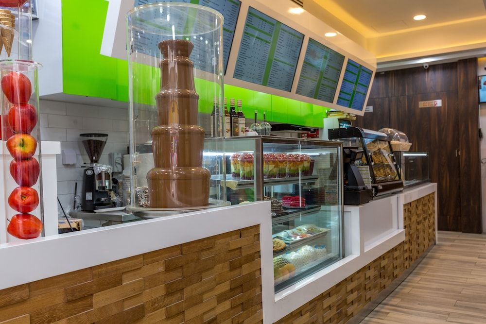 undefined 24 Gold Hotel 9