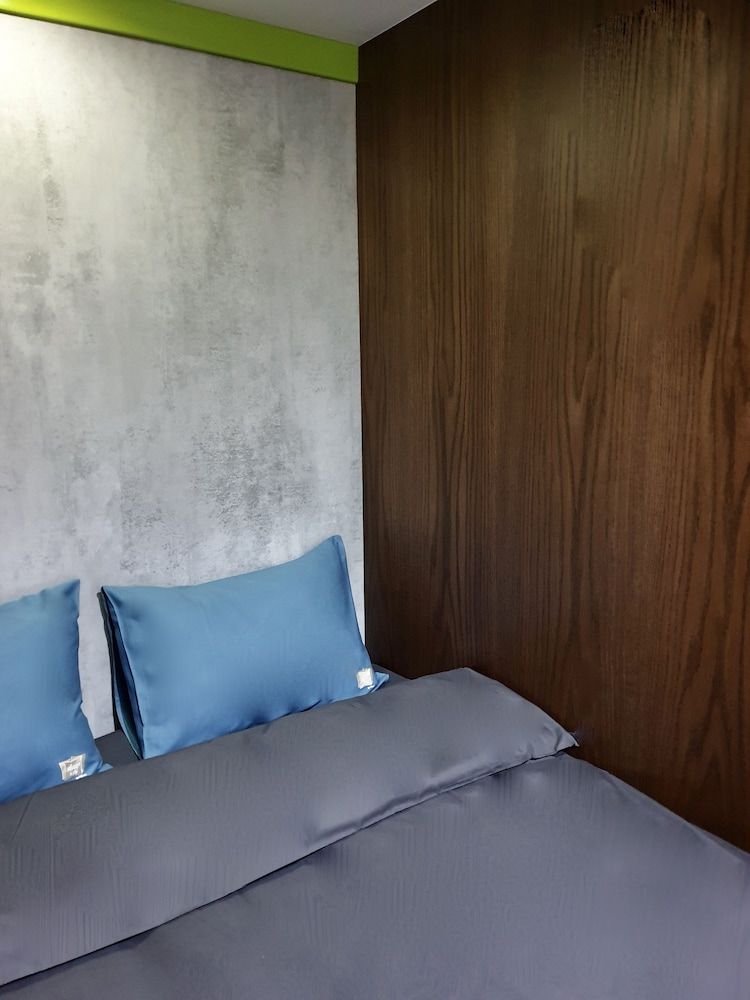 undefined Sleep 'n fly Sleep Lounge, D-Gates Terminal 1 - TRANSIT ONLY 9