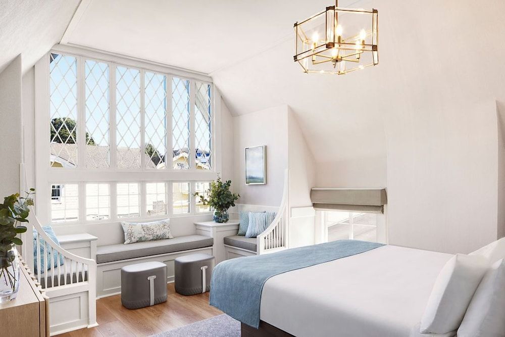 Jennifer Room