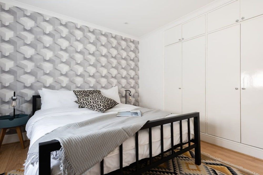 The Kensington Palace Mews - Bright Modern 6bdr House With Garage House 8