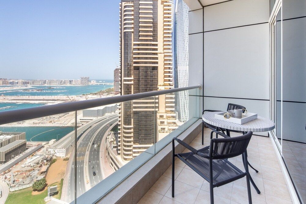 undefined Exceptional 2BR Apartment in Dubai Marina 3