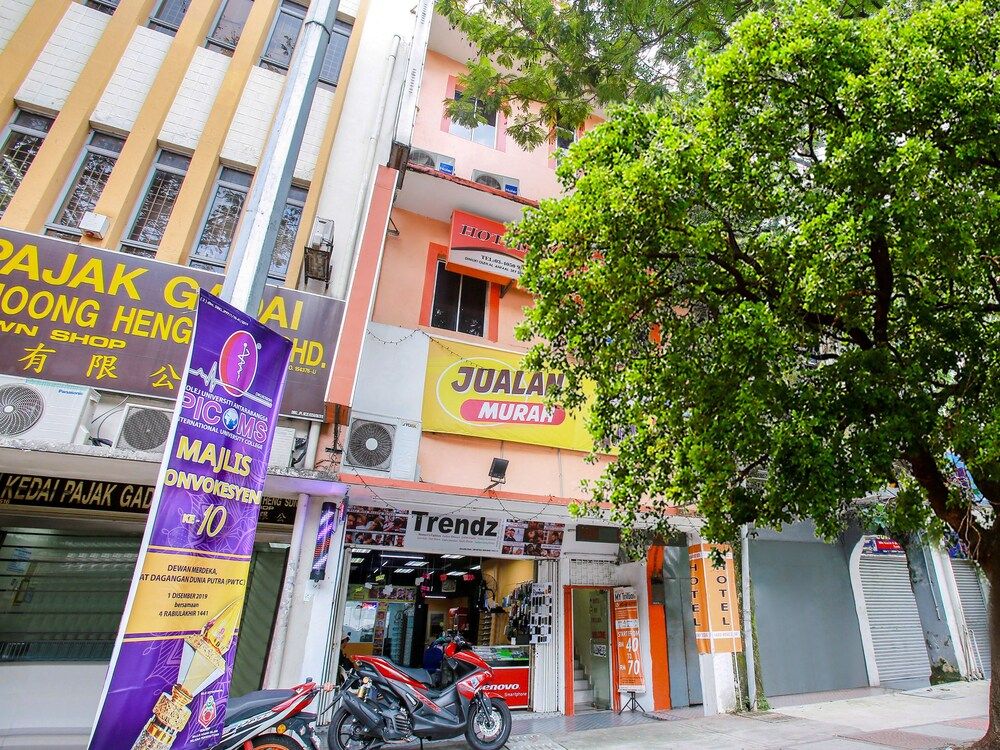 undefined SPOT ON 89616 My Trillion Hotel 3