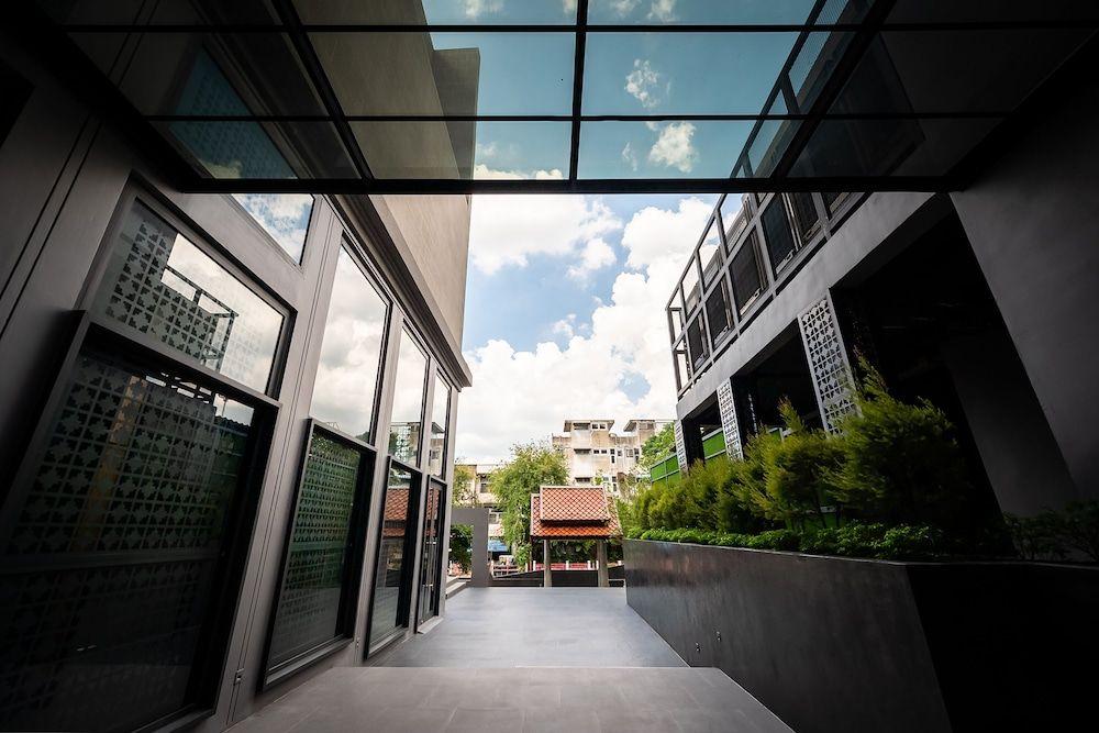 undefined Ayathorn Bangkok 7