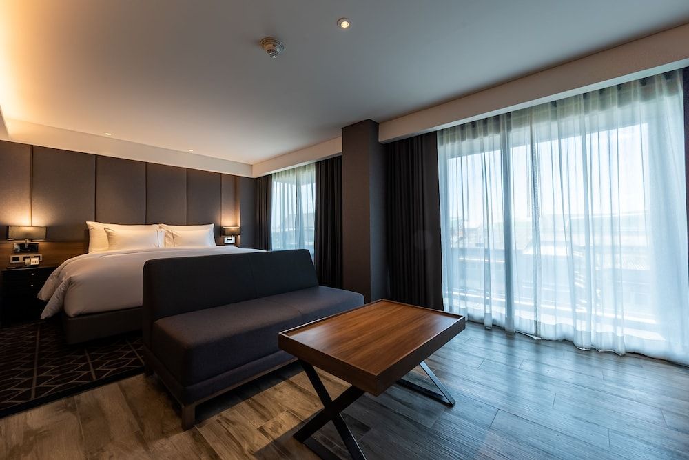 undefined Ayathorn Bangkok 5